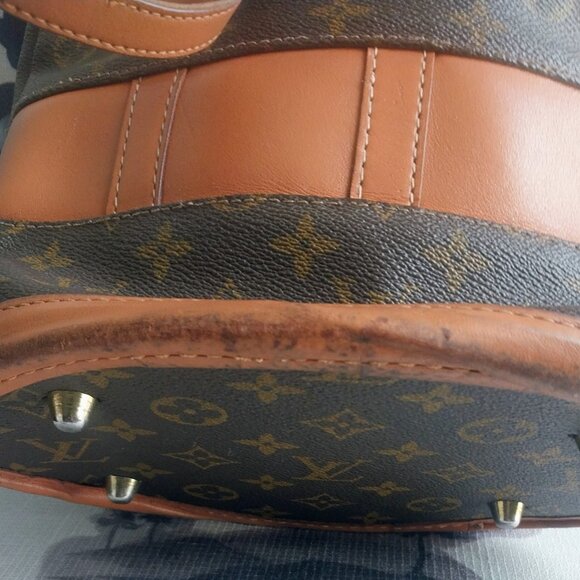 Louis Vuitton vintage bucket bag - Picture 8 of 13